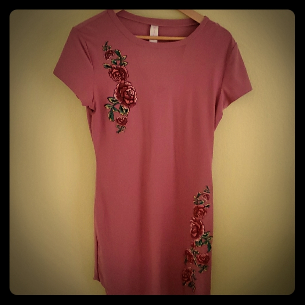 Mini mauve flower dress